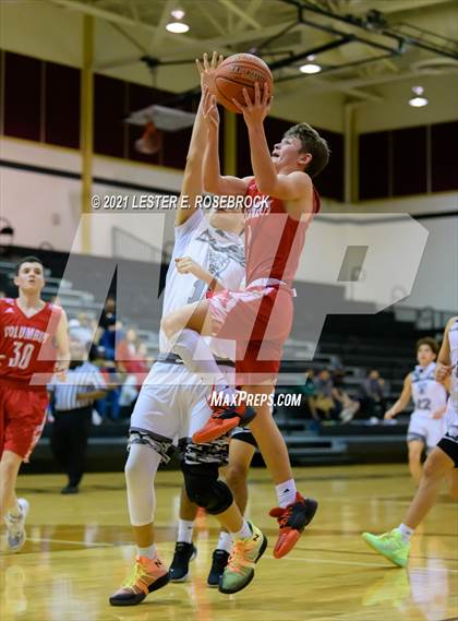 Thumbnail 1 in Lytle vs. Columbus (UIL 3A Bi-District Playoffs) photogallery.