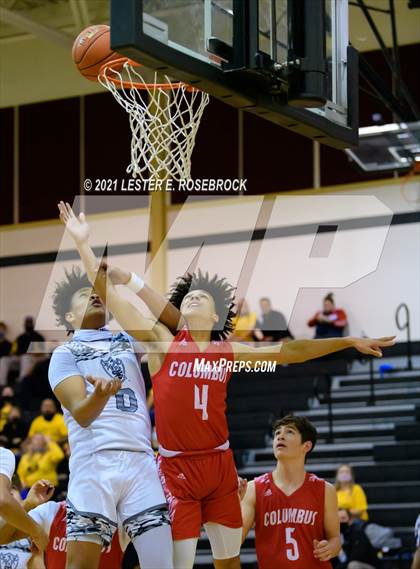 Thumbnail 1 in Lytle vs. Columbus (UIL 3A Bi-District Playoffs) photogallery.