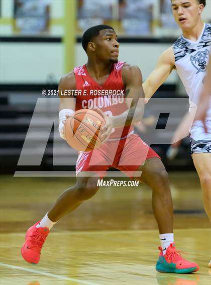 Thumbnail 3 in Lytle vs. Columbus (UIL 3A Bi-District Playoffs) photogallery.