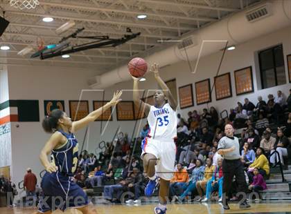 Thumbnail 1 in North Mecklenburg vs Mallard Creek (ELHS Winter Jam) photogallery.