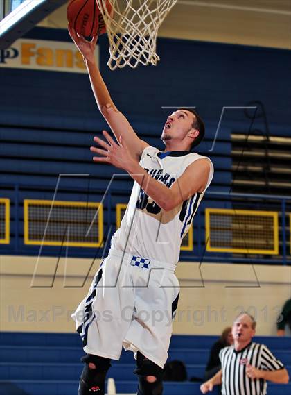 Thumbnail 1 in Carter vs. Letcher County Central (Smoky Mountain Classic) photogallery.