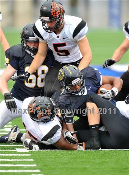 Thumbnail 3 in Aledo vs. Stephenville (4A Division 2 Quarterfinal) photogallery.