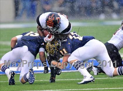 Thumbnail 2 in Aledo vs. Stephenville (4A Division 2 Quarterfinal) photogallery.