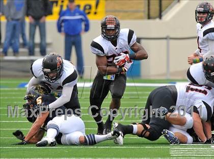 Thumbnail 2 in Aledo vs. Stephenville (4A Division 2 Quarterfinal) photogallery.