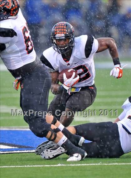 Thumbnail 3 in Aledo vs. Stephenville (4A Division 2 Quarterfinal) photogallery.