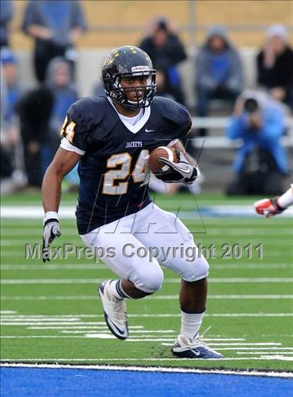 Thumbnail 1 in Aledo vs. Stephenville (4A Division 2 Quarterfinal) photogallery.