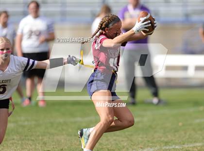 Thumbnail 2 in The Classical Academy vs. Ellicott (CHSAA 4A Second Round) photogallery.