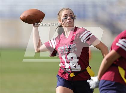 Thumbnail 1 in The Classical Academy vs. Ellicott (CHSAA 4A Second Round) photogallery.