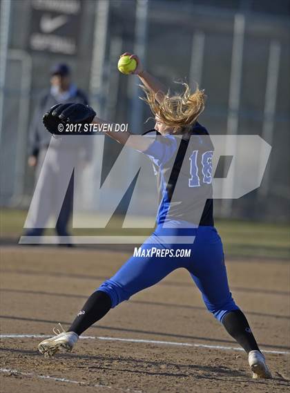 Thumbnail 2 in Covina vs. Norco photogallery.