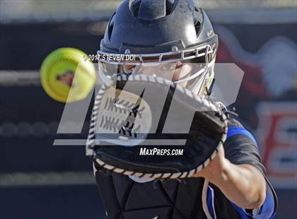 Thumbnail 2 in Covina vs. Norco photogallery.
