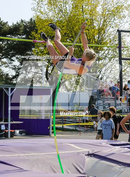 Thumbnail 1 in Sunset Home Meet (Pole Vault) photogallery.