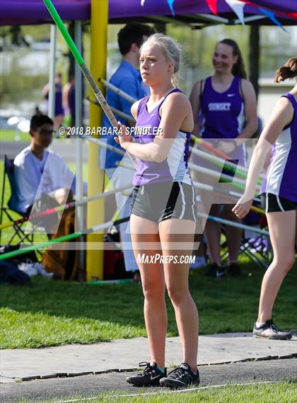 Thumbnail 3 in Sunset Home Meet (Pole Vault) photogallery.