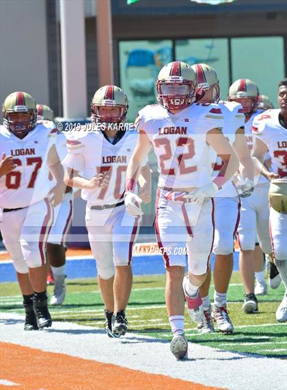 Thumbnail 1 in Desert Pines vs Alta (Polynesian Classic) photogallery.