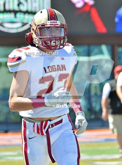 Thumbnail 2 in Desert Pines vs Alta (Polynesian Classic) photogallery.