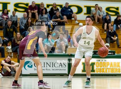 Thumbnail 1 in Simi Valley @ Moorpark photogallery.