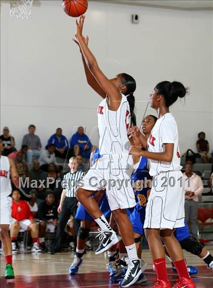 Thumbnail 2 in St. Bernard @ View Park (CIF State D5 SoCal Playoffs) photogallery.