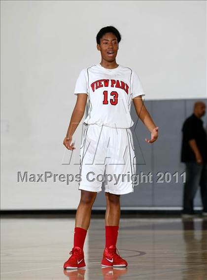 Thumbnail 1 in St. Bernard @ View Park (CIF State D5 SoCal Playoffs) photogallery.