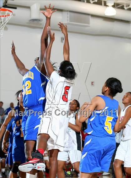 Thumbnail 1 in St. Bernard @ View Park (CIF State D5 SoCal Playoffs) photogallery.
