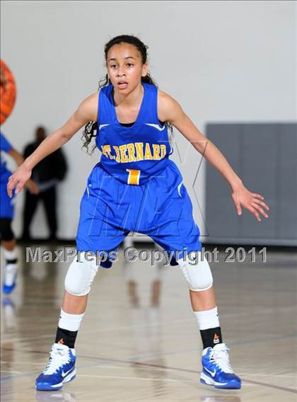 Thumbnail 2 in St. Bernard @ View Park (CIF State D5 SoCal Playoffs) photogallery.