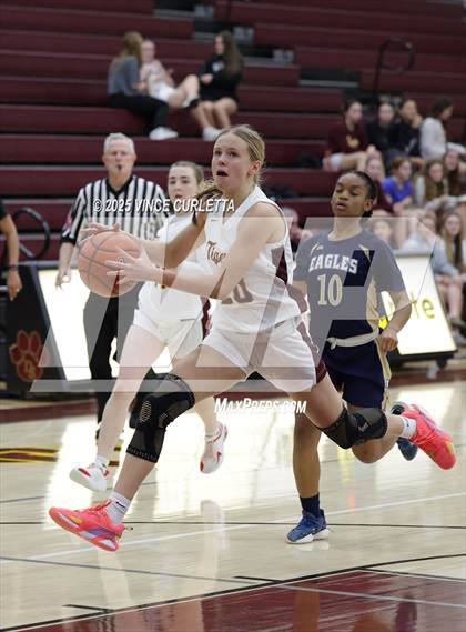 Thumbnail 2 in Akins @ Dripping Springs photogallery.