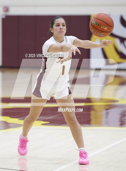 Thumbnail 2 in Akins @ Dripping Springs photogallery.