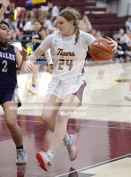 Thumbnail 2 in Akins @ Dripping Springs photogallery.