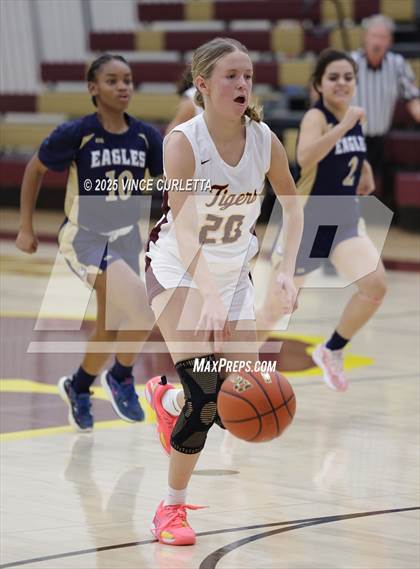 Thumbnail 1 in Akins @ Dripping Springs photogallery.