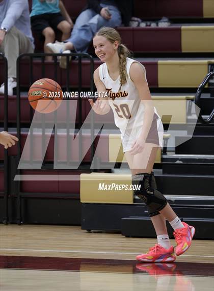 Thumbnail 2 in Akins @ Dripping Springs photogallery.