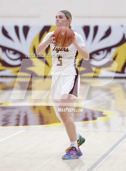 Thumbnail 3 in Akins @ Dripping Springs photogallery.