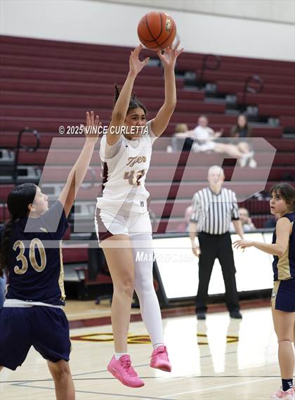 Thumbnail 2 in Akins @ Dripping Springs photogallery.