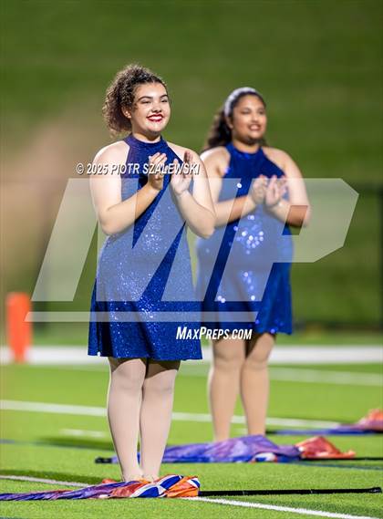 Thumbnail 3 in Foster @ Seven Lakes photogallery.