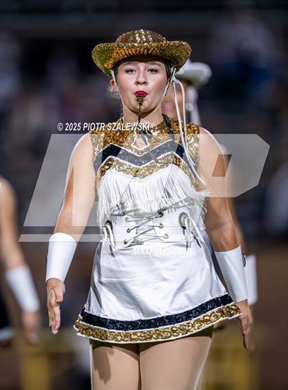 Thumbnail 2 in Foster @ Seven Lakes photogallery.
