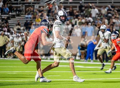 Thumbnail 3 in Foster @ Seven Lakes photogallery.