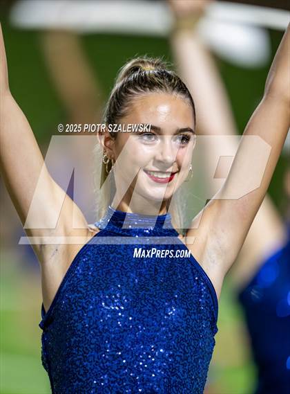 Thumbnail 3 in Foster @ Seven Lakes photogallery.