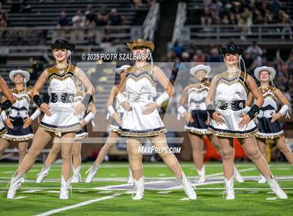 Thumbnail 1 in Foster @ Seven Lakes photogallery.