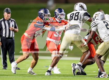 Thumbnail 3 in Foster @ Seven Lakes photogallery.