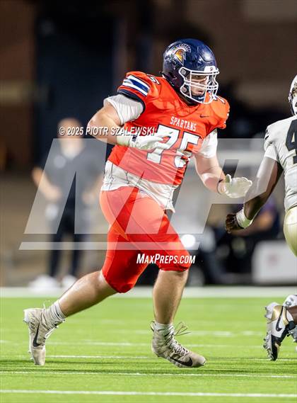Thumbnail 2 in Foster @ Seven Lakes photogallery.
