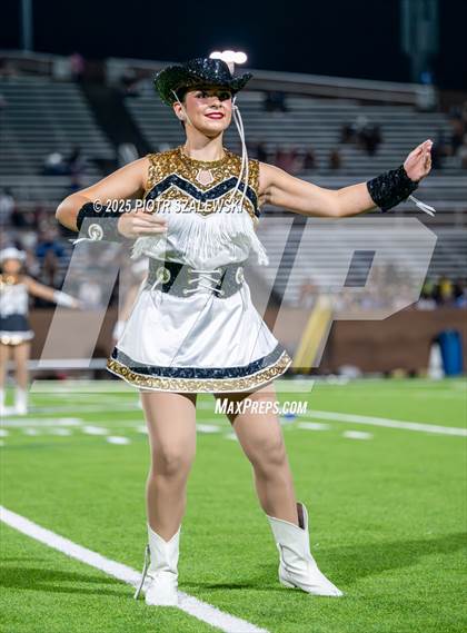 Thumbnail 3 in Foster @ Seven Lakes photogallery.