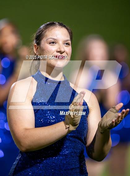 Thumbnail 1 in Foster @ Seven Lakes photogallery.