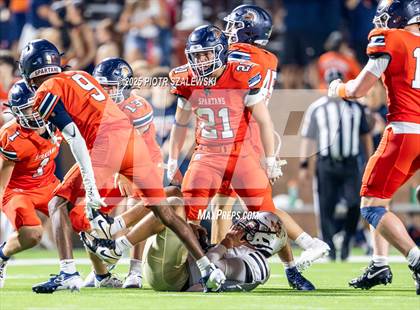 Thumbnail 1 in Foster @ Seven Lakes photogallery.