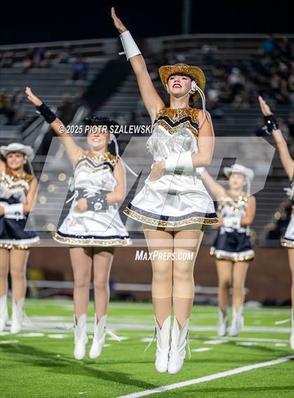 Thumbnail 1 in Foster @ Seven Lakes photogallery.