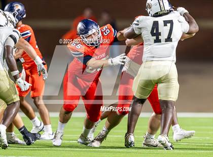 Thumbnail 3 in Foster @ Seven Lakes photogallery.