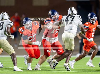 Thumbnail 3 in Foster @ Seven Lakes photogallery.