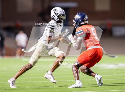 Thumbnail 3 in Foster @ Seven Lakes photogallery.