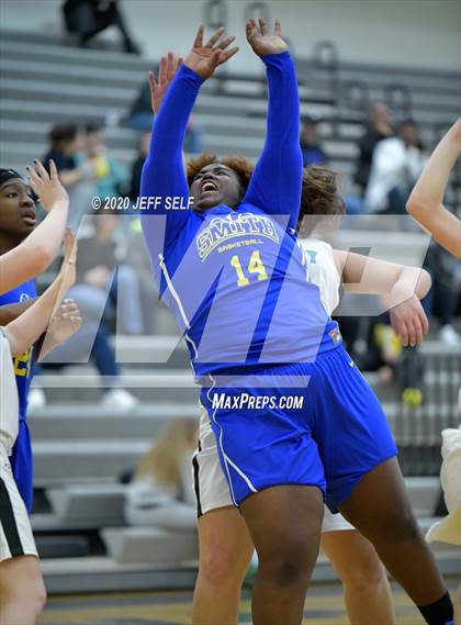 Thumbnail 2 in Oscar Smith @ Hickory photogallery.
