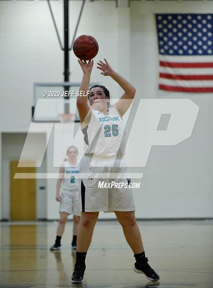 Thumbnail 3 in Oscar Smith @ Hickory photogallery.
