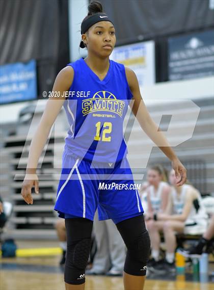 Thumbnail 3 in Oscar Smith @ Hickory photogallery.