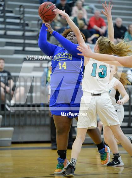 Thumbnail 2 in Oscar Smith @ Hickory photogallery.