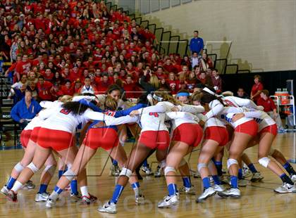 Thumbnail 2 in Granite Bay vs. Los Alamitos (CIF State D1 Final) photogallery.