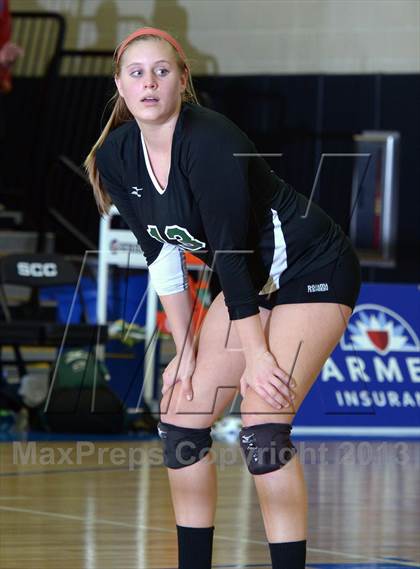 Thumbnail 1 in Granite Bay vs. Los Alamitos (CIF State D1 Final) photogallery.
